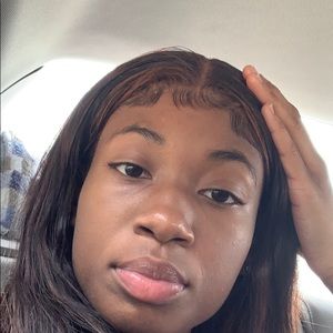 Meet your Posher, Lashana